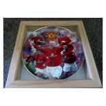 MANCHESTER UNITED - '' PREMIERSHIP KINGS '' FRAMED COLLECTORS PLATE