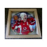 MANCHESTER UNITED - PAUL SCHOLES FRAMED COLLECTORS PLATE
