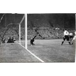 1943 ARSENAL V CHARLTON WAR CUP FINAL ORIGINAL PRESS PHOTO