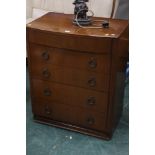 An oak five drawer chest of drawers, (P2