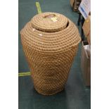 An Alibaba basket (A0422)