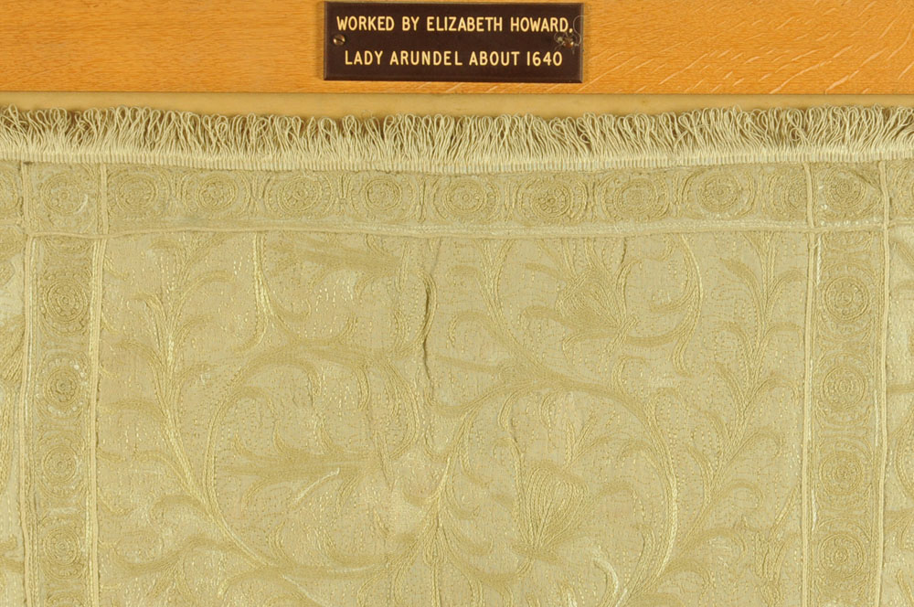 WITHDRAWN - A cream and gilt thread embroidered and fringed bedspread, with figures, - Image 2 of 19