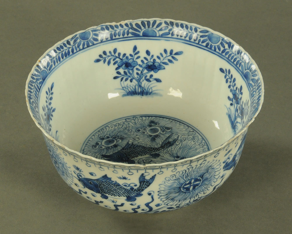 A 19th century Chinese blue and white bowl, - Image 2 of 14