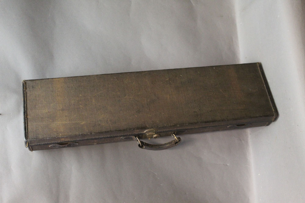 Army & Navy London a canvas and leather trimmed shotgun motor case with space for 30" barrels, - Image 4 of 4