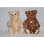 Two Steiff Classic teddy bears, "Henry" and "Henrietta",