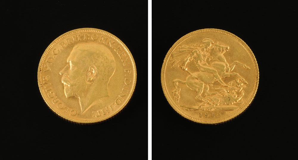 A George V 1912 sovereign.