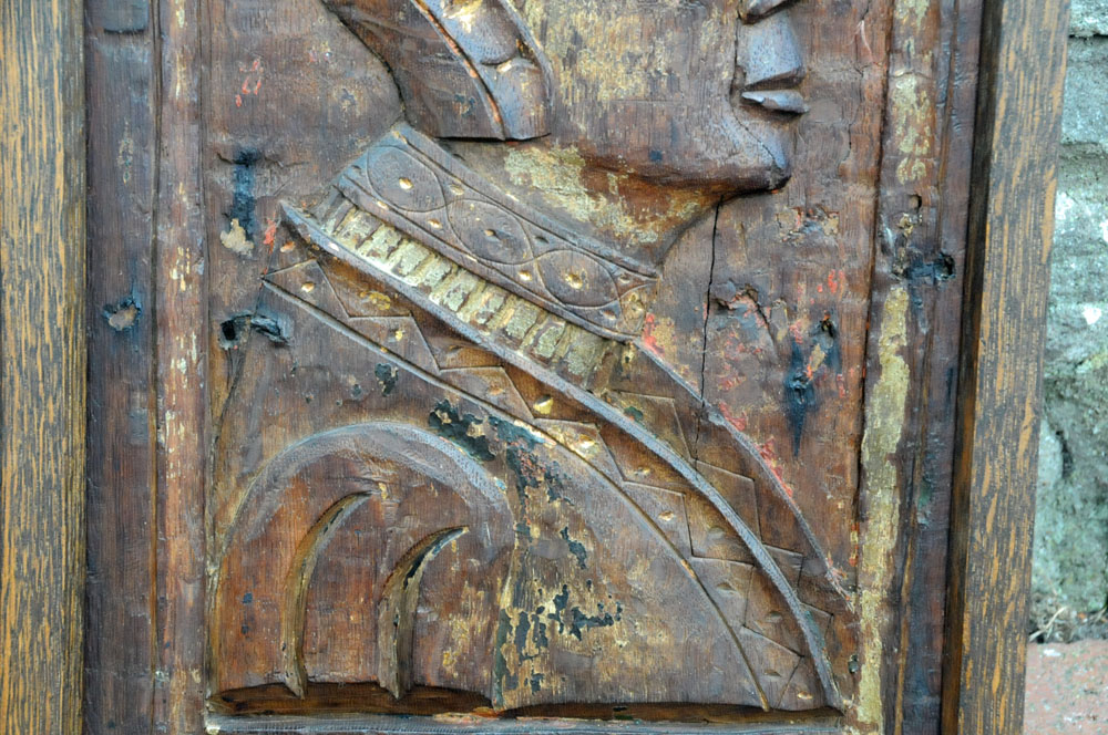 A Medieval oak pew end panel, - Image 4 of 8