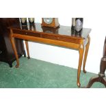 Console table