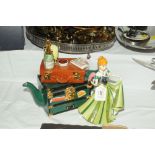 Disney collection figurine Anna and a novelty teapot