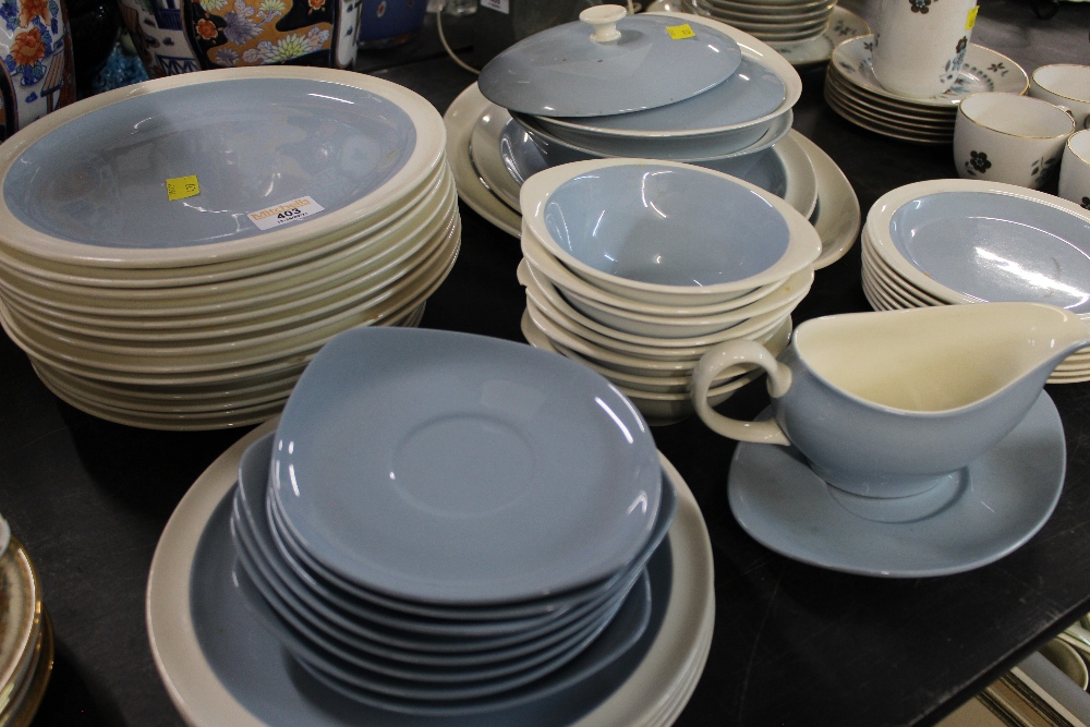 A small quantity of Wedgwood Summer Sky pattern dinnerware