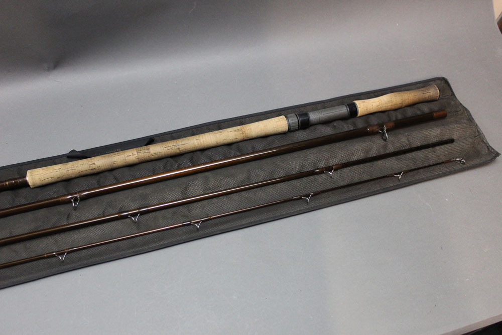 Shakespeare Oracle IV salmon fly rod, in four sections, 4.5 m, line 10-12.