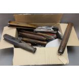 A box of shotgun foreends, recoil pads etc, to include Beretta, Lanber.