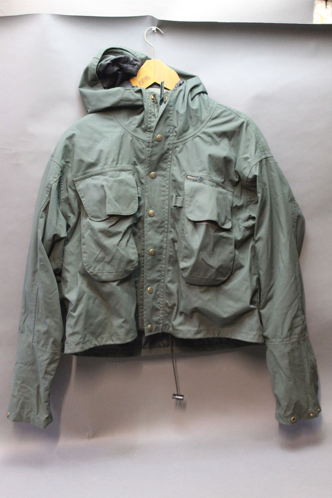 A Snowbee fly fishing waistcoat and wading jacket, Size L. - Image 2 of 2