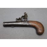 * I Barker a flintlock pocket pistol, with 1 1/4" screw off barrel. Overall length 15.5 cm.