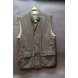 Orvis a gentleman's tweed waistcoat, Size M,