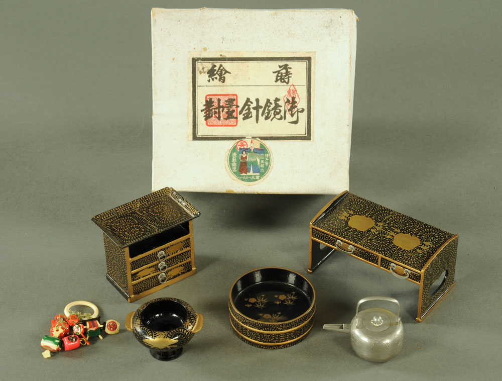 A quantity of 1930's Japanese lacquered miniature furniture and catalogue dated 1933 (see - Image 5 of 6