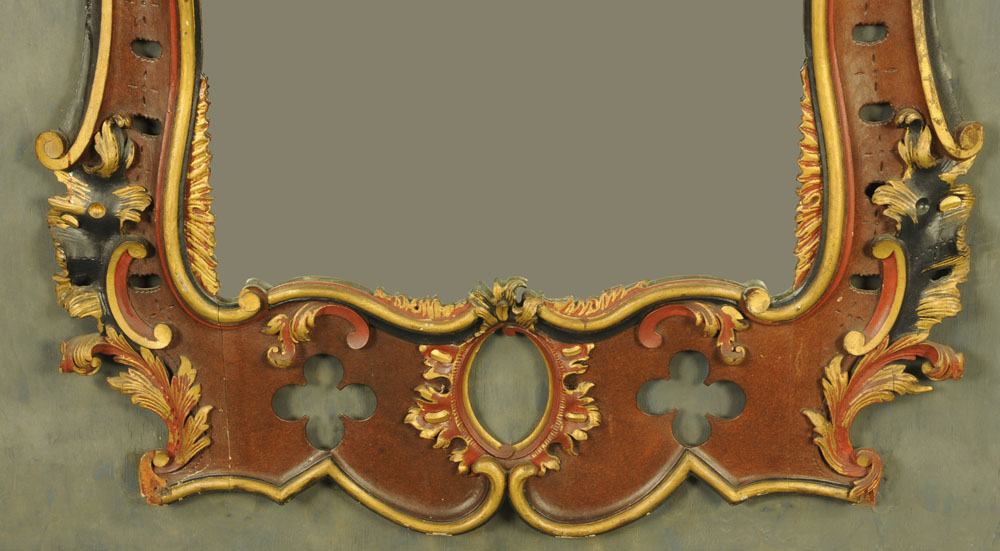 A pair of impressive mid 18th century painted and parcel gilt wood mirrors of Rococo design, - Image 3 of 25