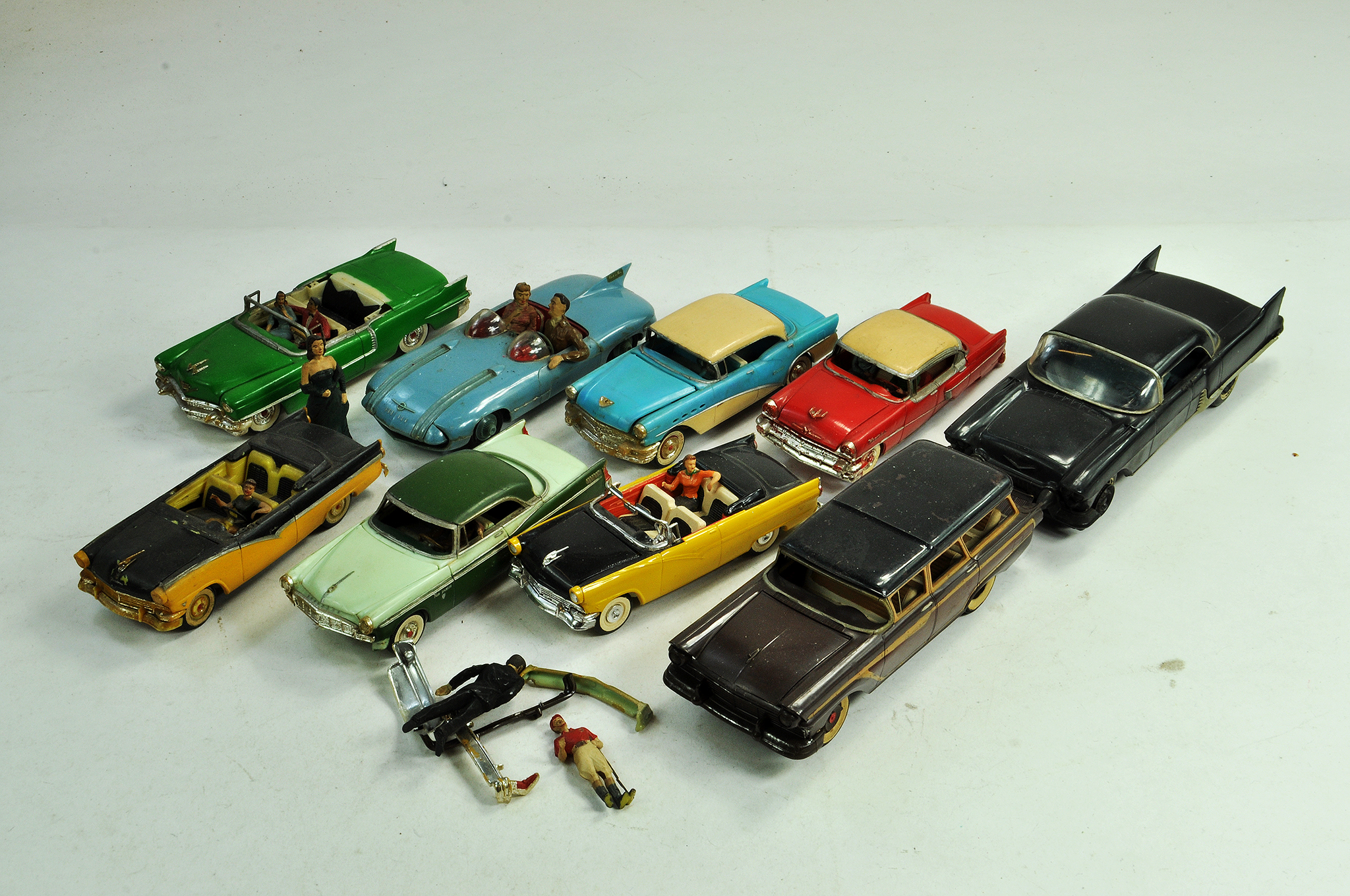 An interesting assortment of assembled Plastic Model Kits depicting classic era vehicles. Some