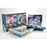 Lord of the Rings LOTR collectables comprising group of puzzles including Puzz 3D, Ravensburger etc.