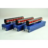 Model Railway 00 Gauge comprising Trio of harder to find Sealink Coaches. Appear very good.