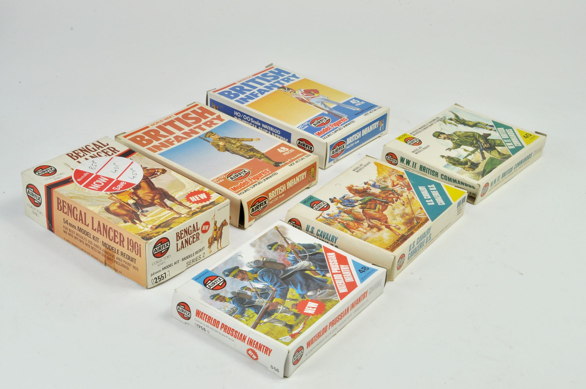 A Group of H0/00 Airfix Model Kits comprising Infantry, Cavalry, Bengal Lancer plus WWII British