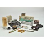 An interesting group of vintage collectables of the early to mid 20th century comprising several