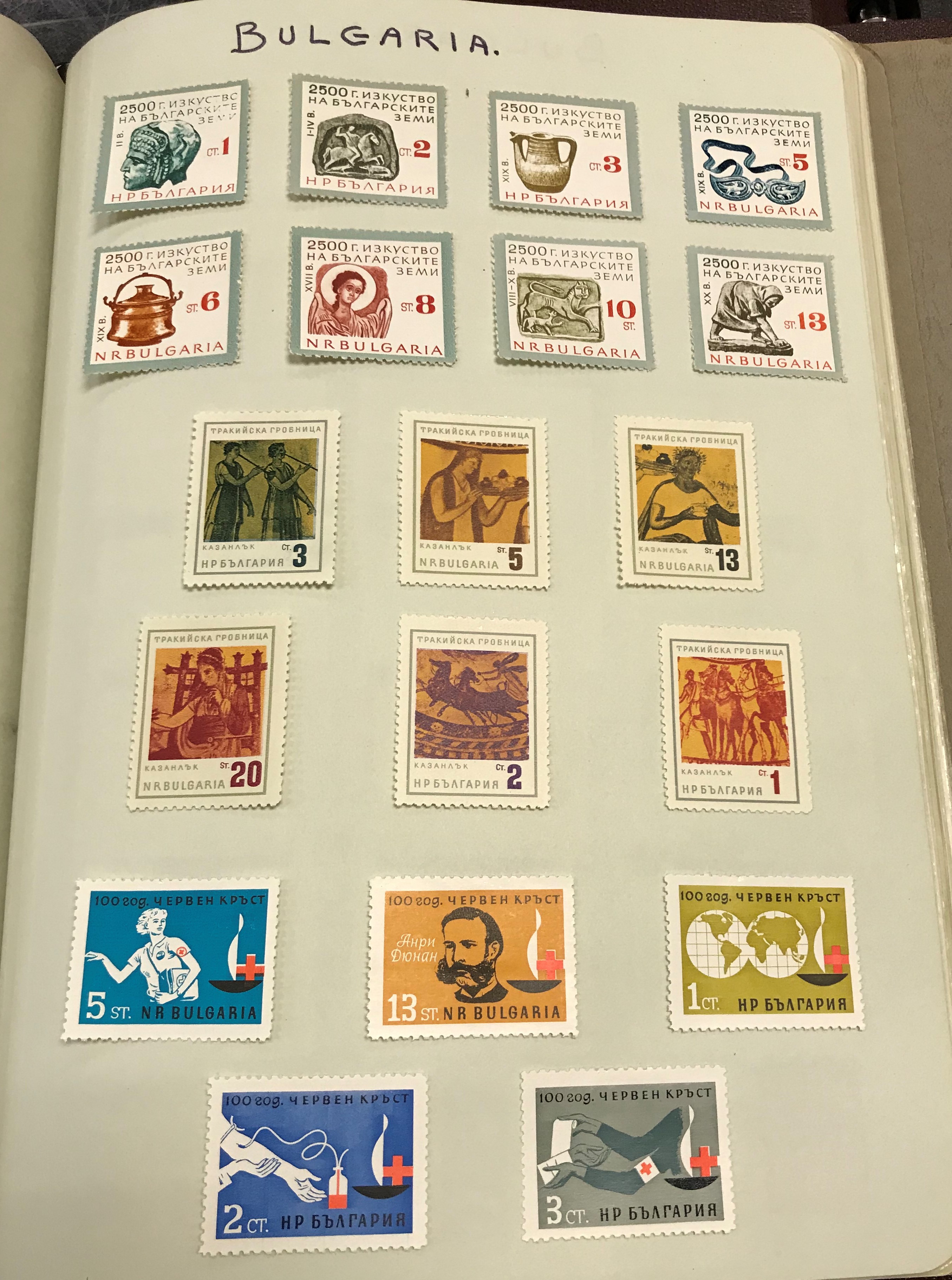 A large and extensive collection of British and World stamps housed in twelve hard twin-lock - Image 69 of 100