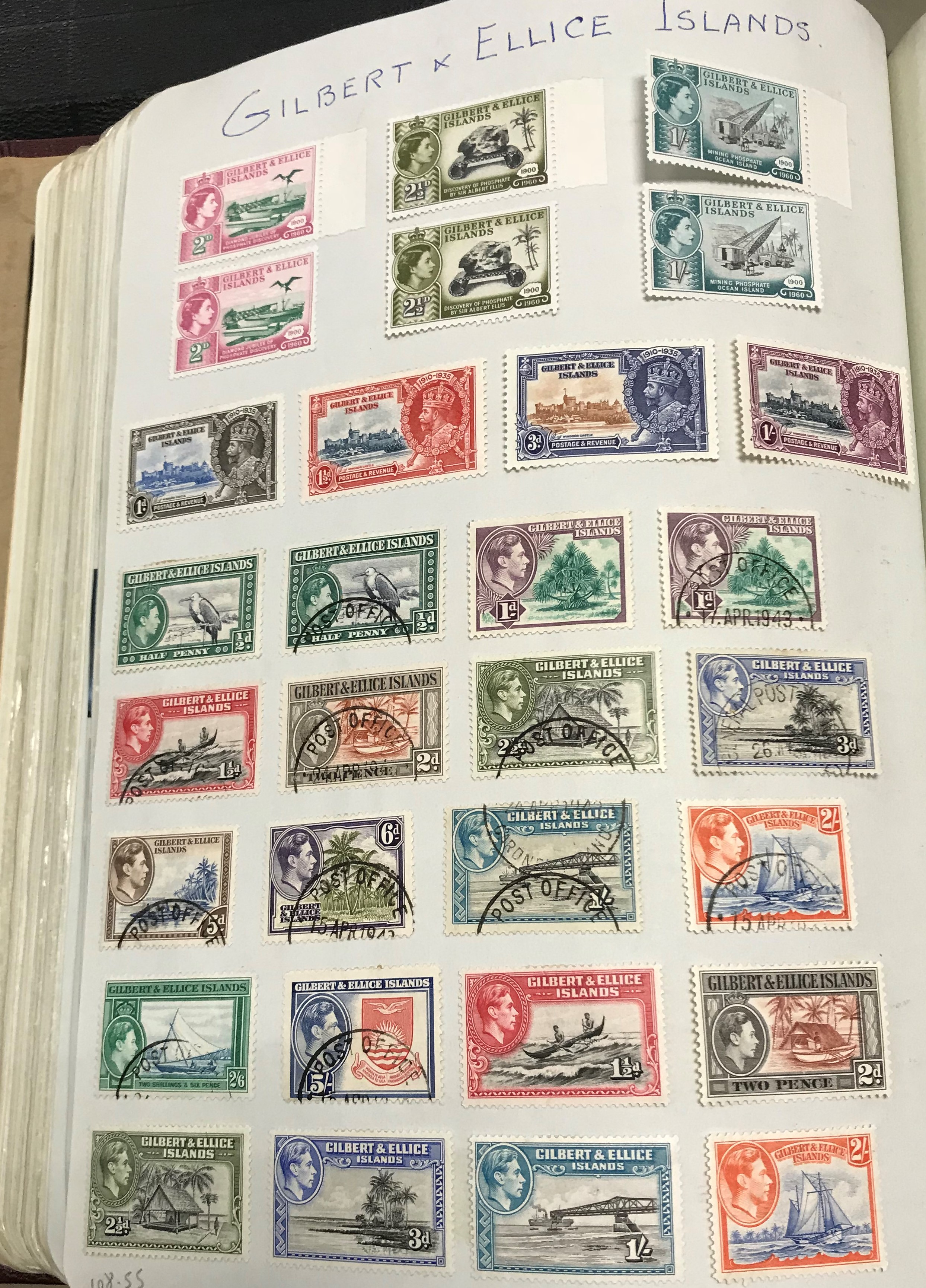 A large and extensive collection of British and World stamps housed in twelve hard twin-lock - Image 15 of 100