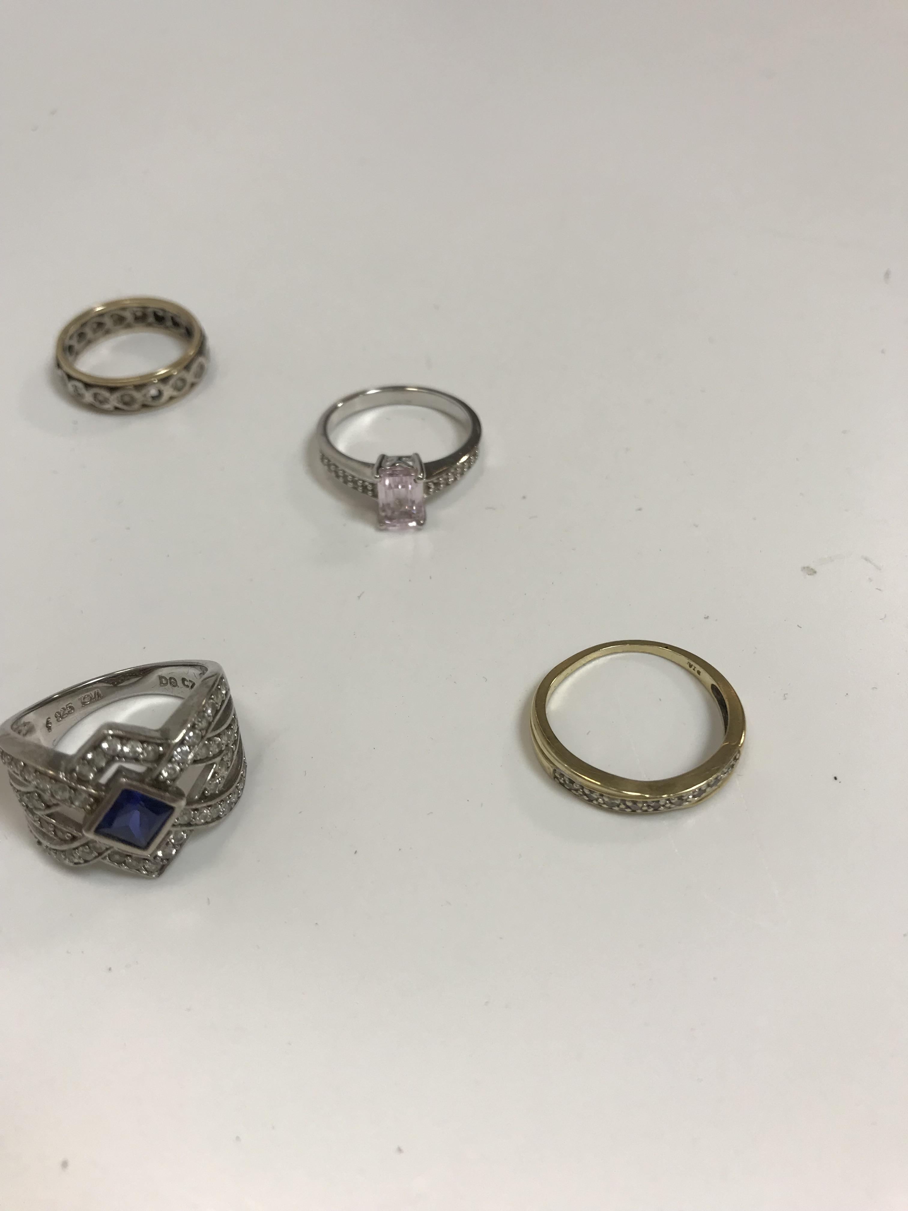 A collection of silver stone set rings and other assorted white and gold metal rings, - Image 3 of 7