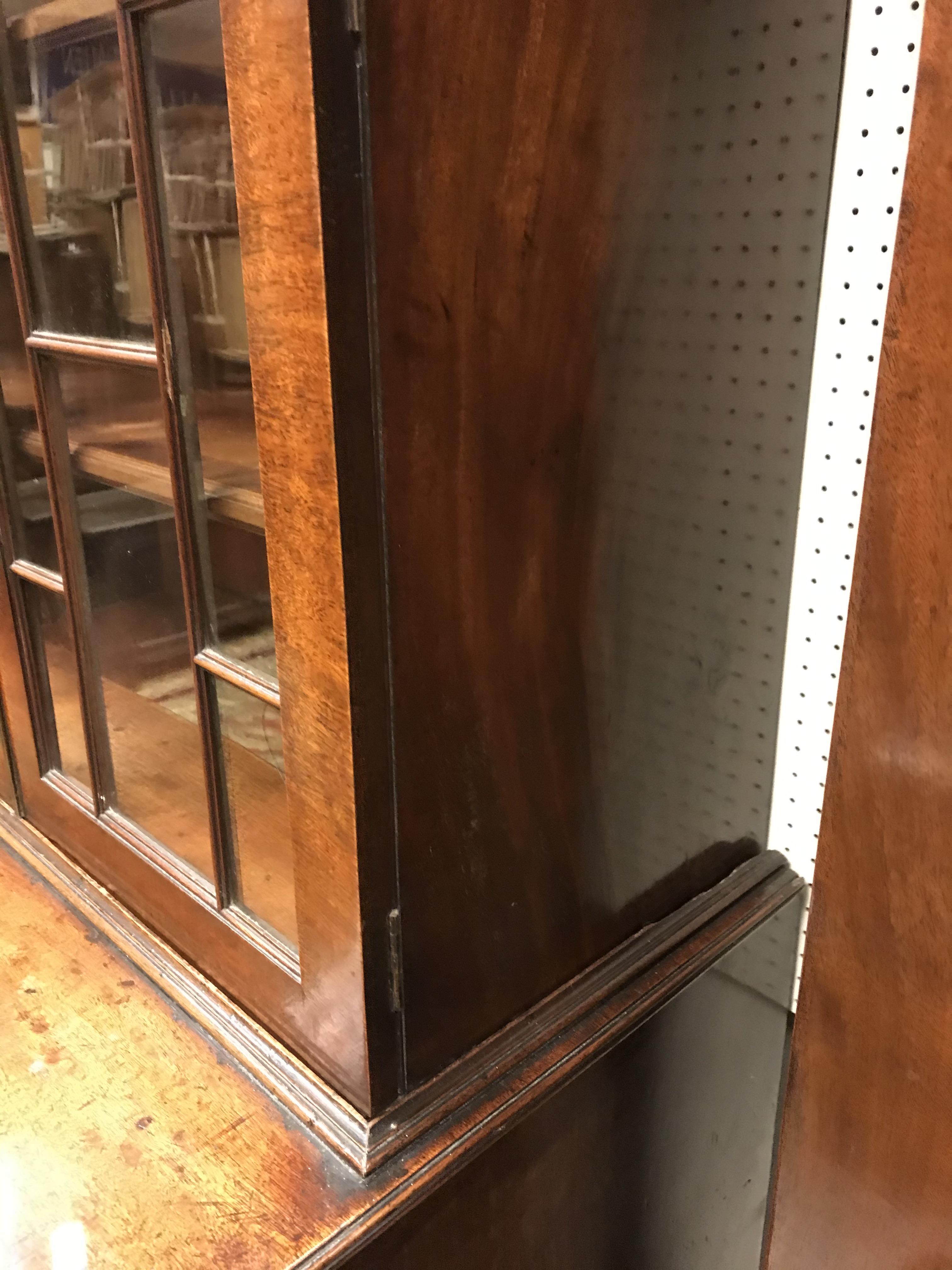 A late Regency mahogany secretaire bookcase of small proportions, - Image 16 of 40