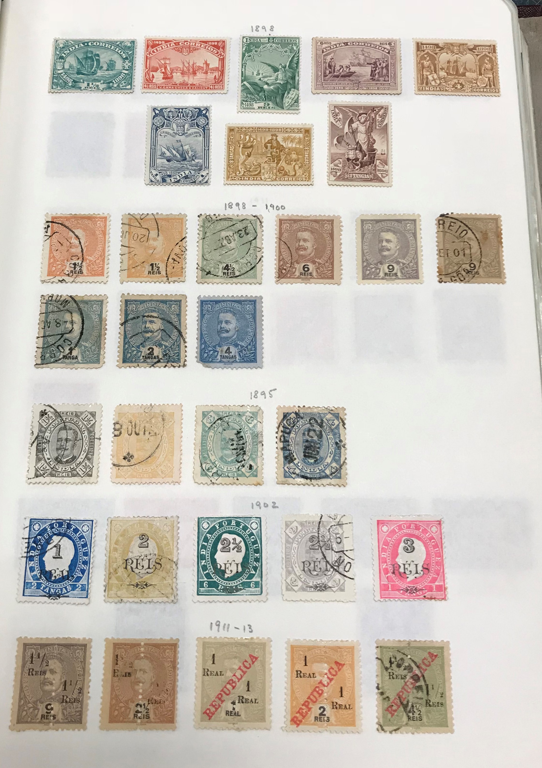A large and extensive collection of British and World stamps housed in twelve hard twin-lock - Image 32 of 100