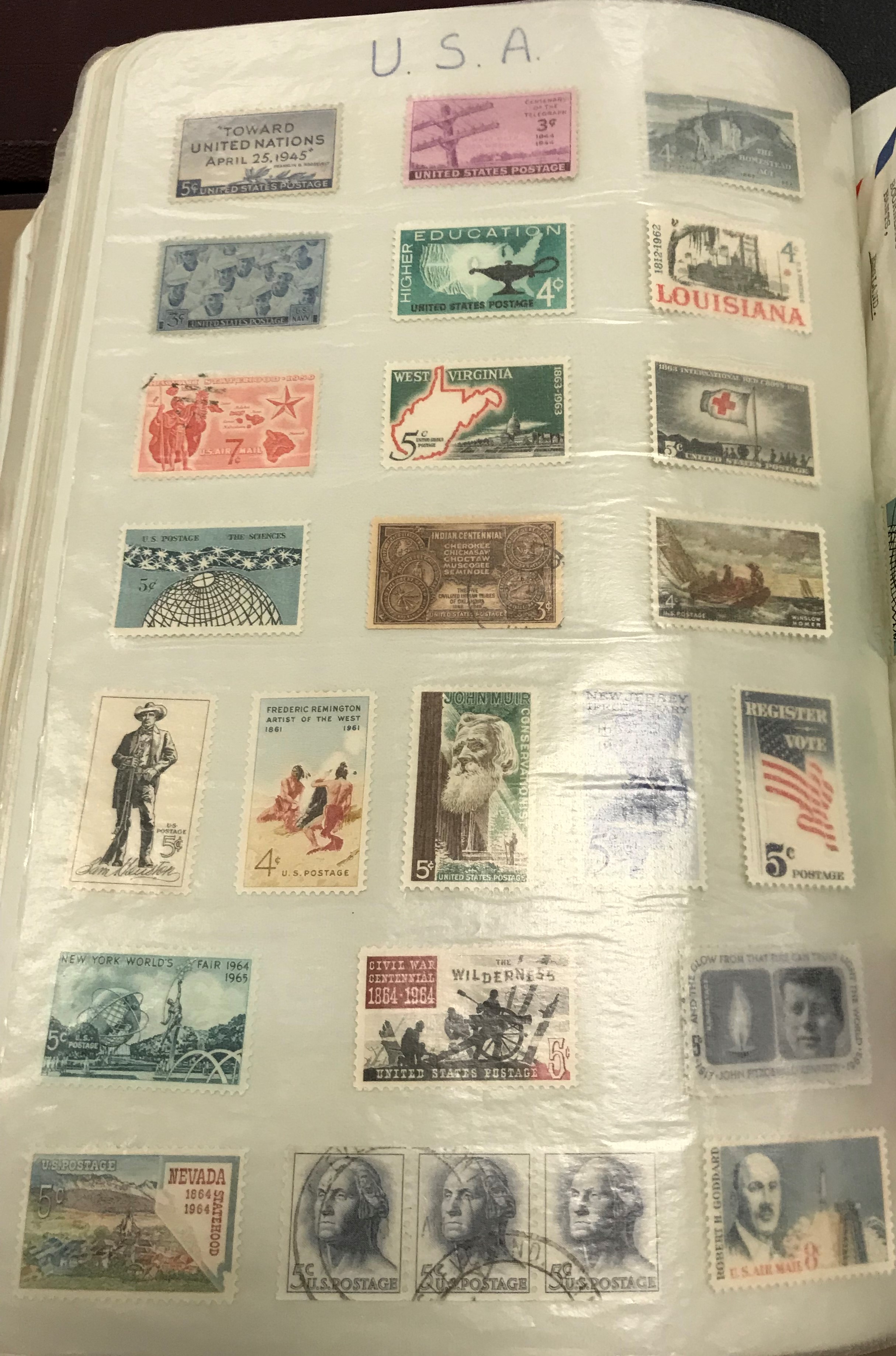 A large and extensive collection of British and World stamps housed in twelve hard twin-lock - Image 26 of 100