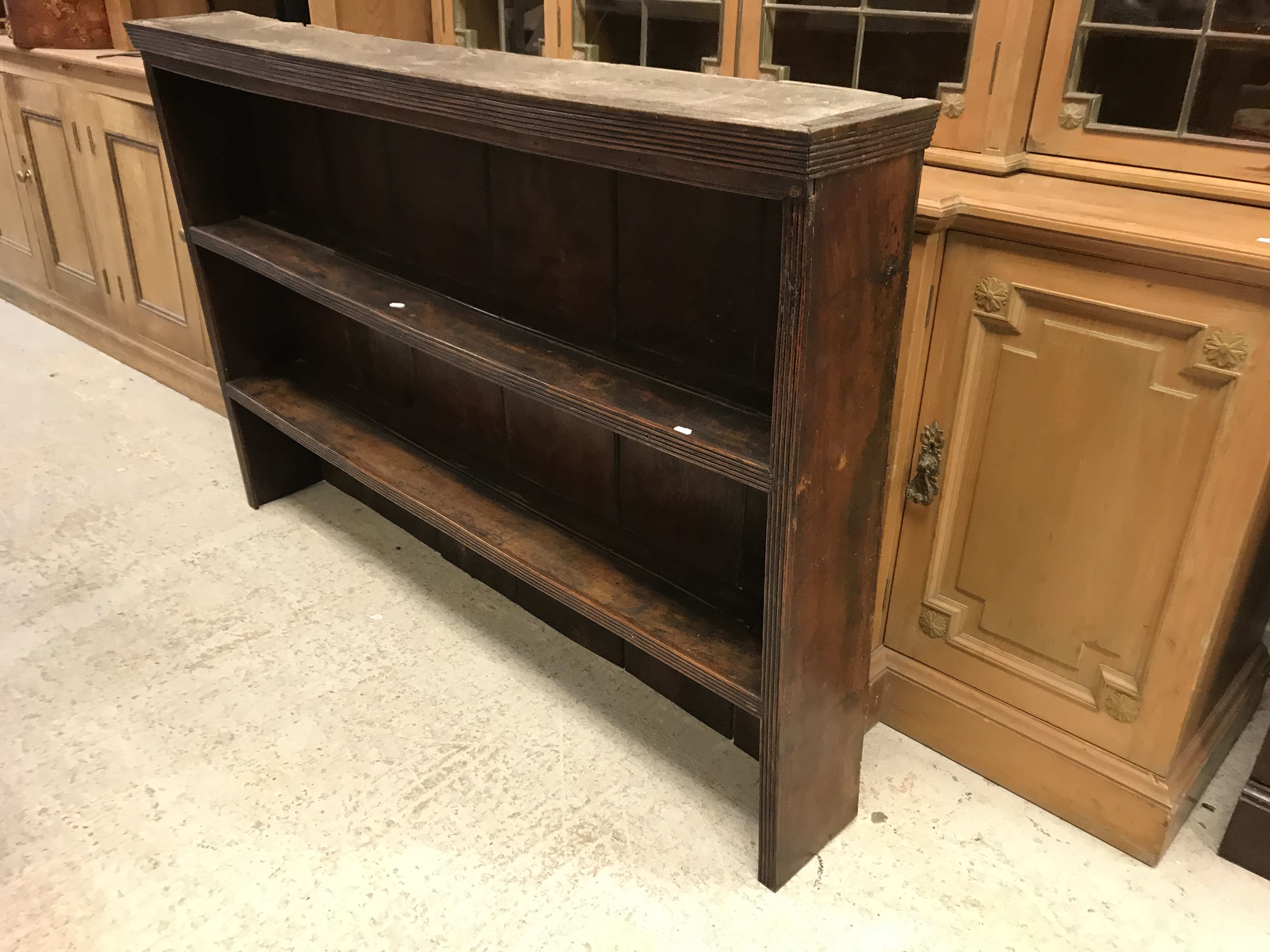 An 18th Century oak and elm dresser, - Image 28 of 34