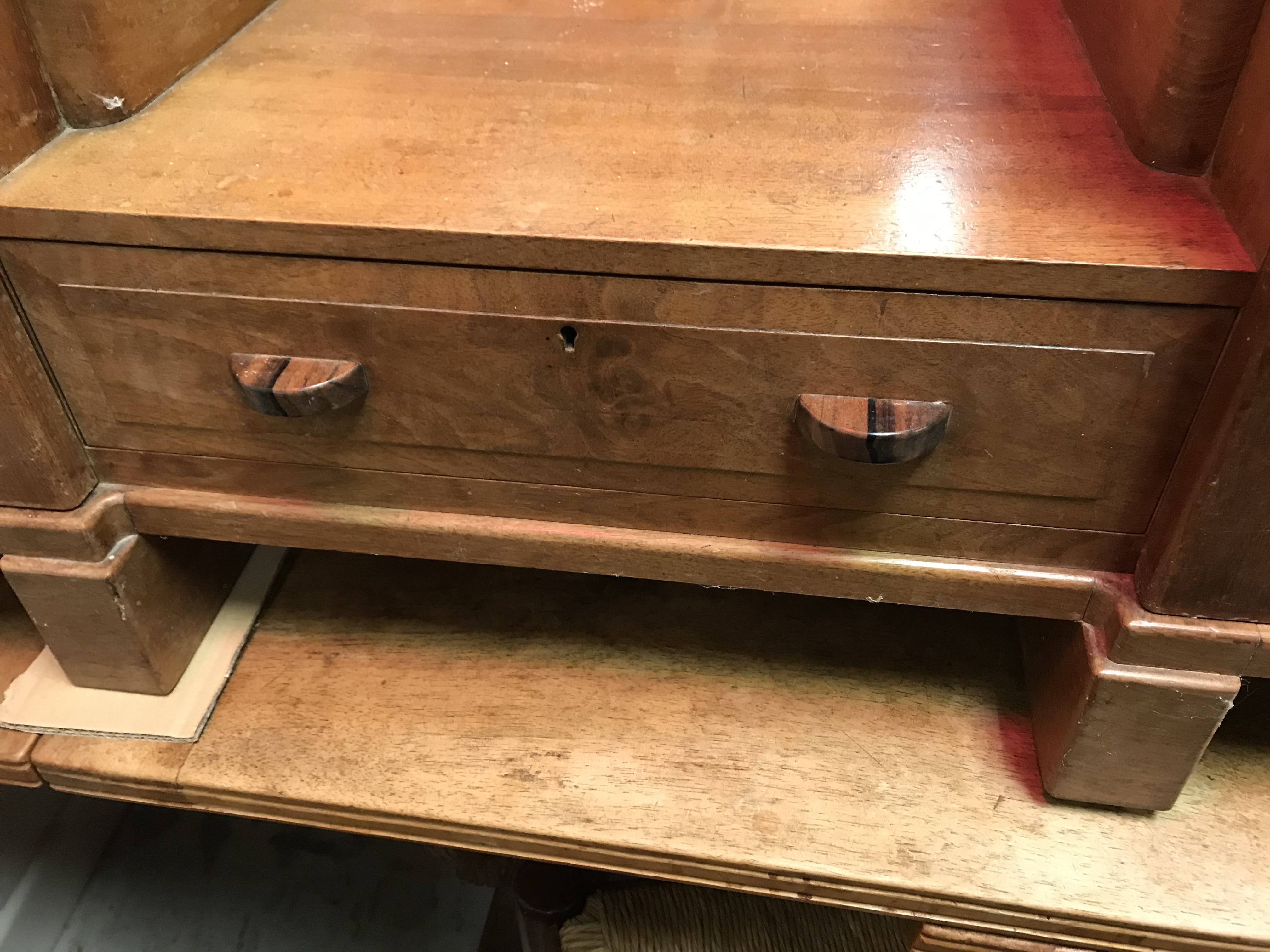 An early to mid 20th Century Cotswold School Arts & Crafts walnut dressing table, - Image 21 of 30