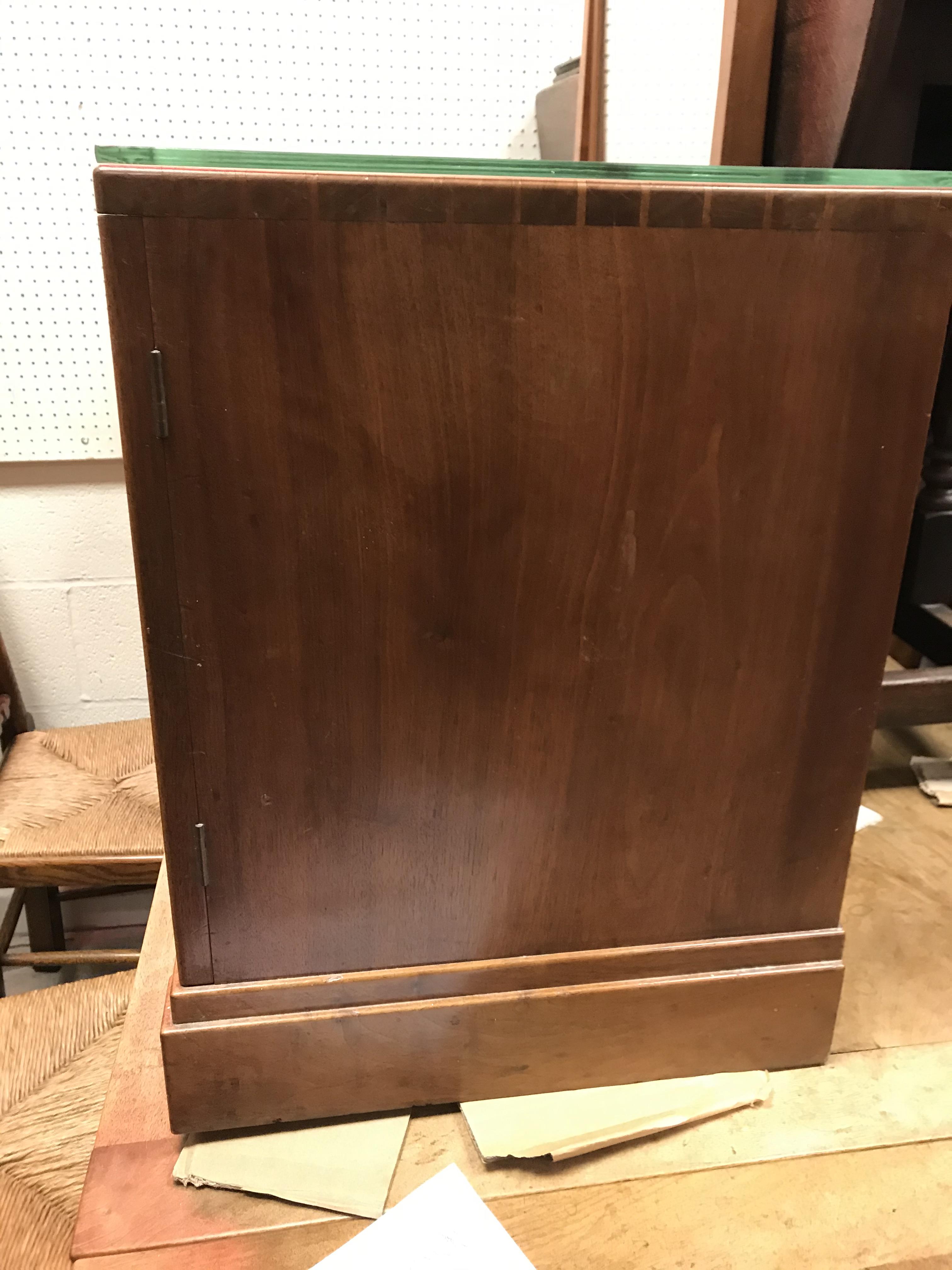 An early to mid 20th Century Cotswold School Arts & Crafts walnut dressing table, - Image 3 of 30