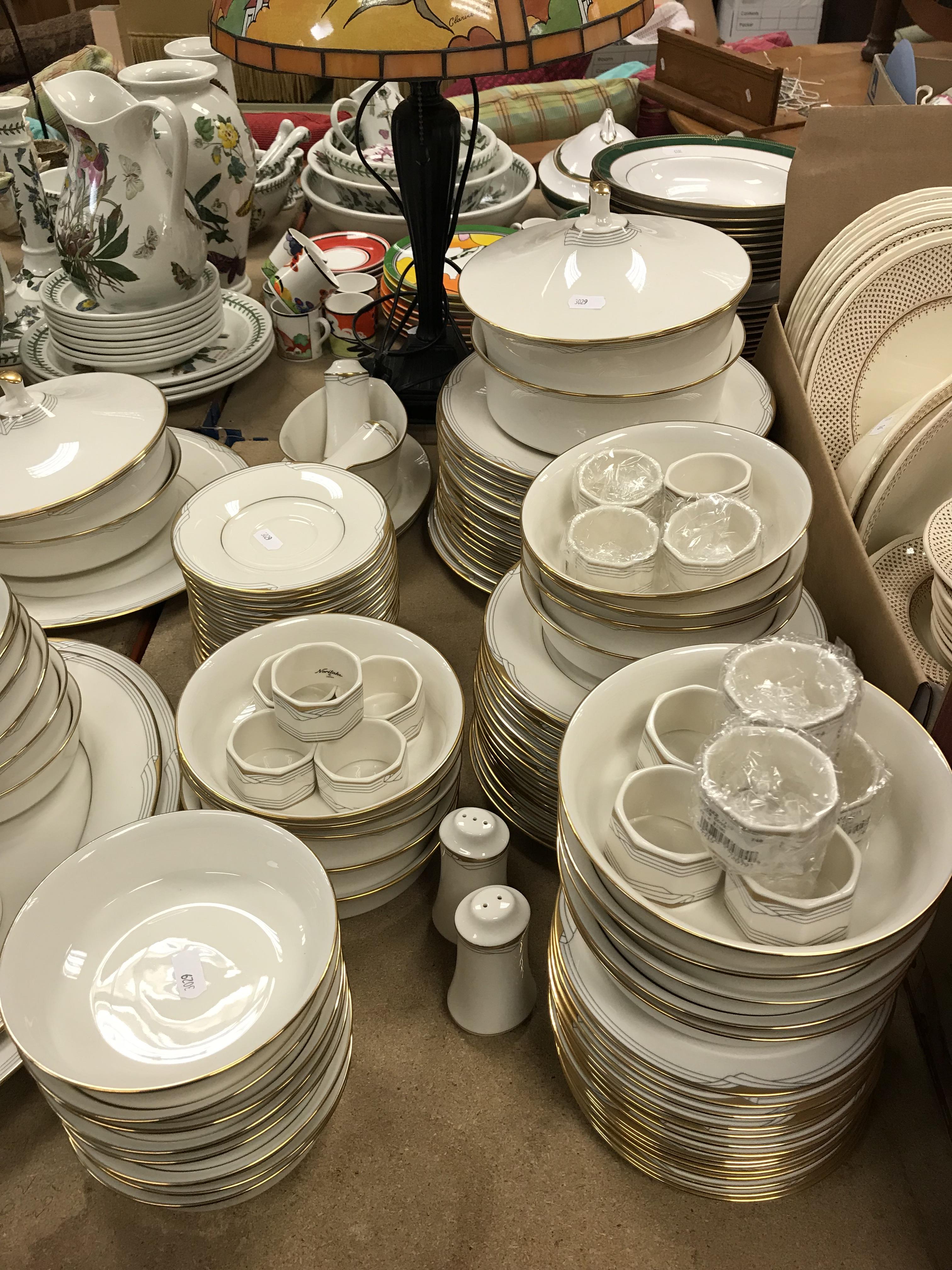 A large collection of Noritake "Golden C