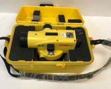 A Leica Geo Systems Laser Alignment "Runner 20" theodolite / surveying tool (boxed)