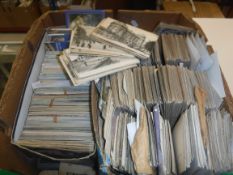 A large box containing a large quantity of mainly 20th Century postcardsCondition ReportVarious