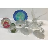 A box containing assorted glass ornaments / paperweights to include Cristal d'Arques figure of a