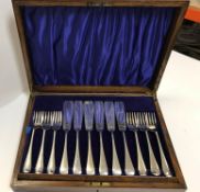 A George V silver ten place fish knife and fork set, "Old English" pattern (by Henry & Arthur Vander
