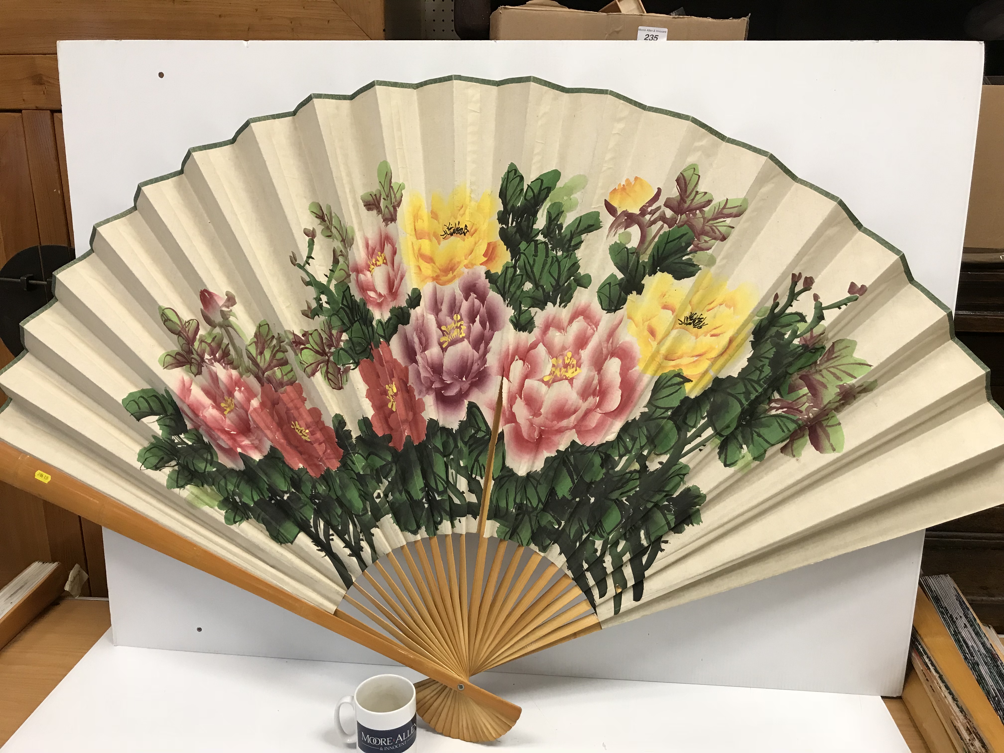 A collection of six modern Chinese printed fabric and bamboo fans of large proportions each - Image 15 of 15