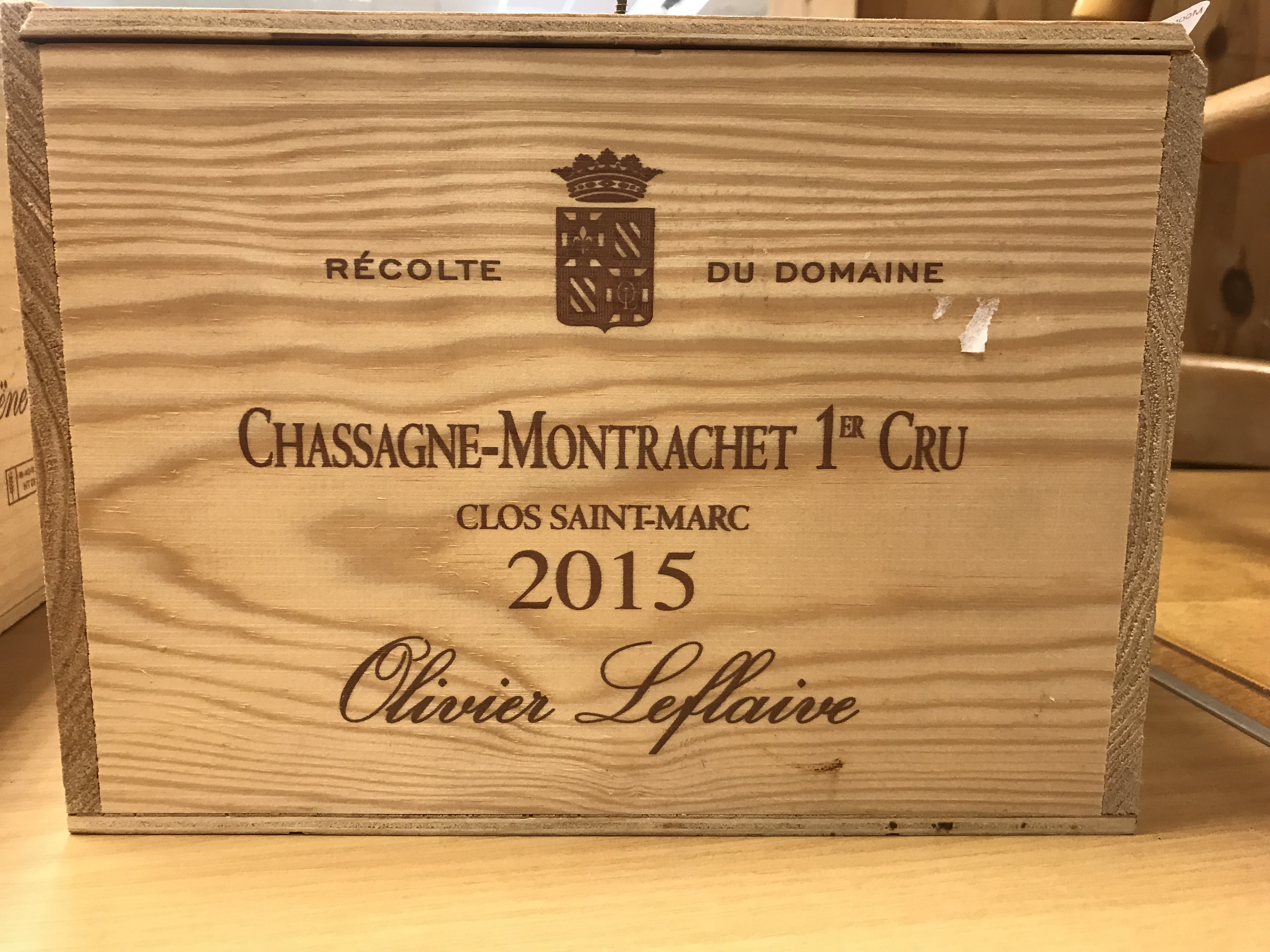 Chassagne-Montrachet 1er Cru Clos Saint-Marc Olivier Leflaive Puligny Montrachet 2015 x 6 bottles (