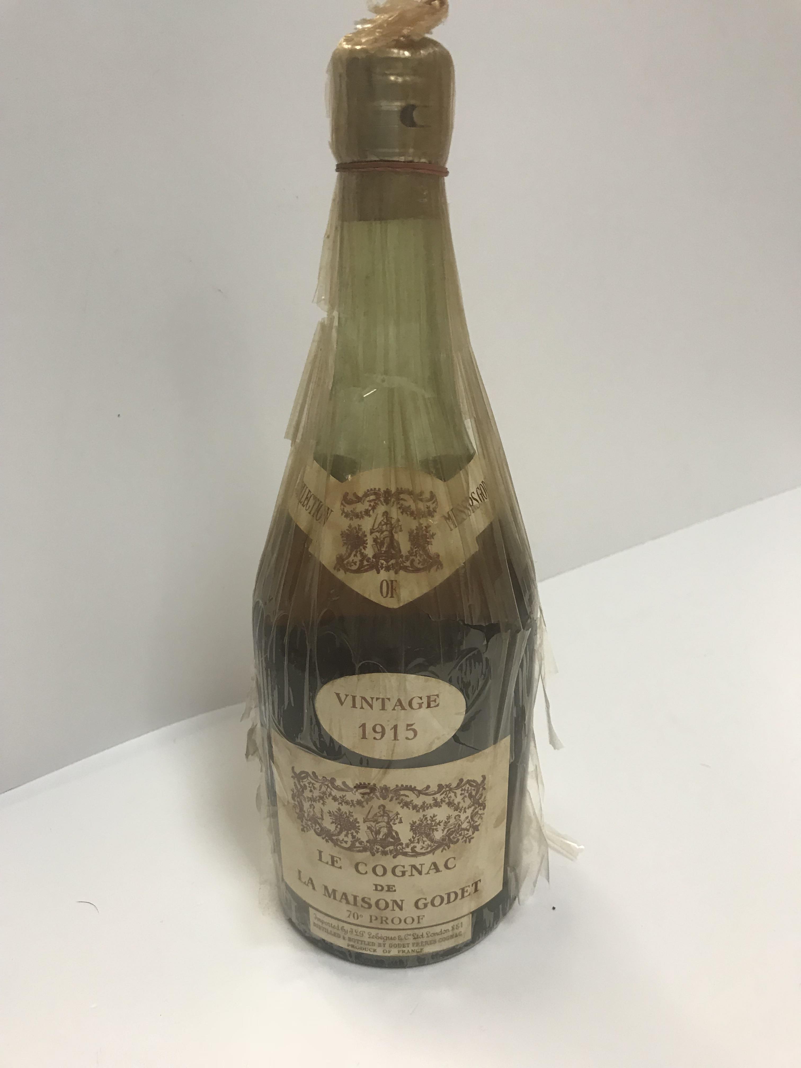 Le Cognac de la Maison Godet Vintage 1915 from the Private Collection of Messrs Godet Frères at - Image 3 of 14