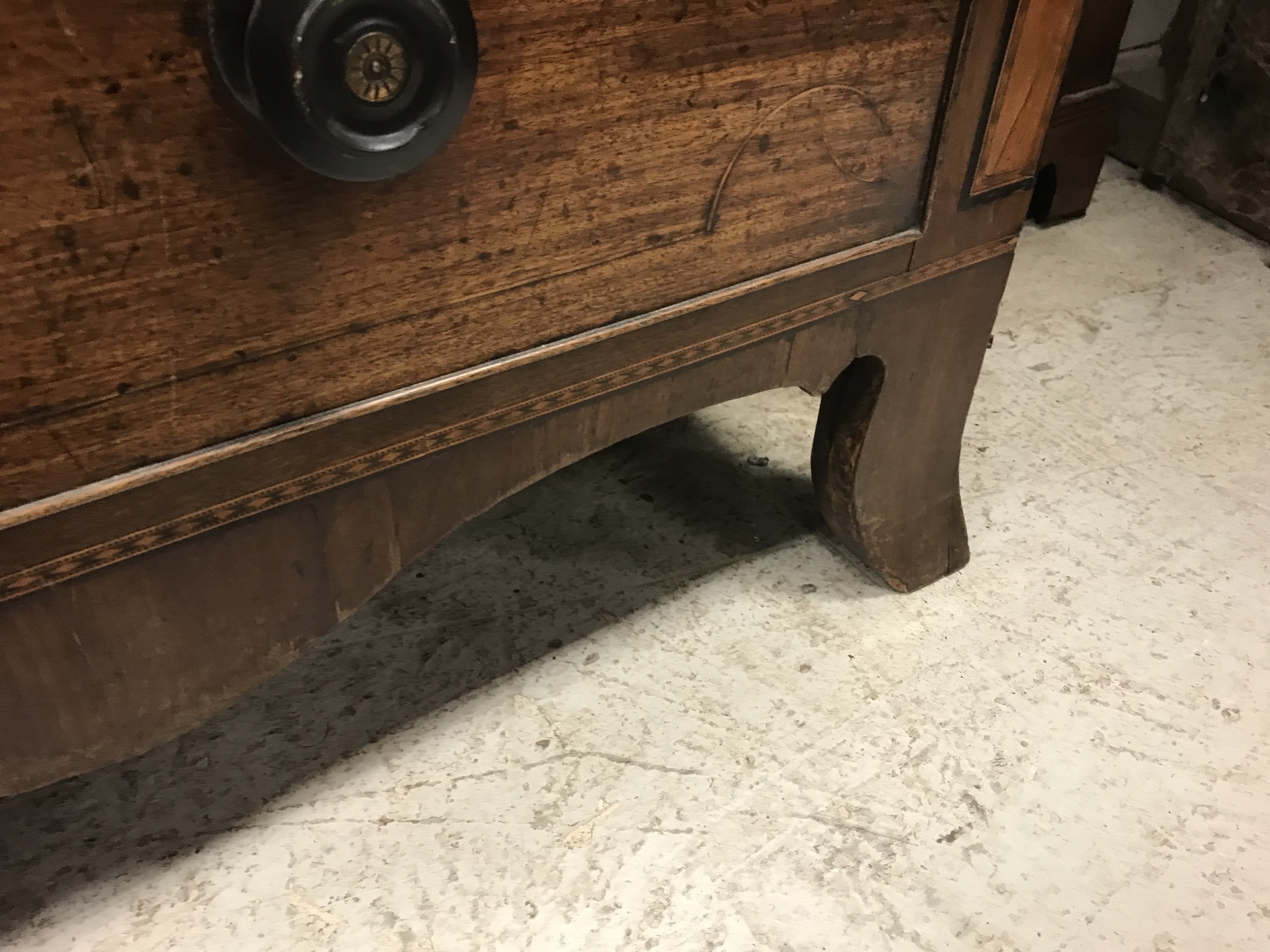 A 19th Century mahogany chest, the plain top above two secret drawers flanking a shell marquetry - Image 10 of 22