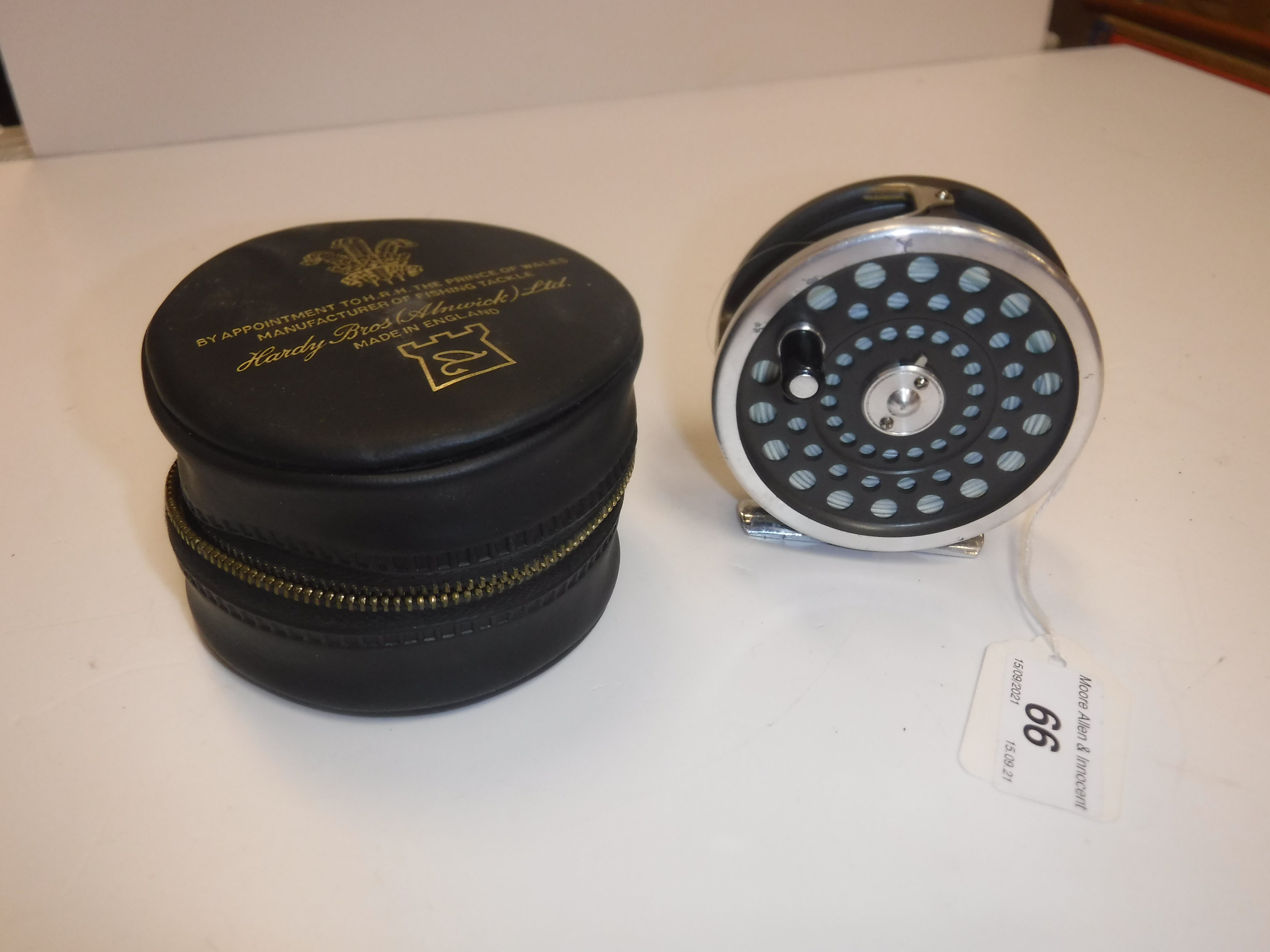 A Hardy "Marquis" #6 trout fly reel and maker's pouchCondition ReportCondition over all good - Image 3 of 19