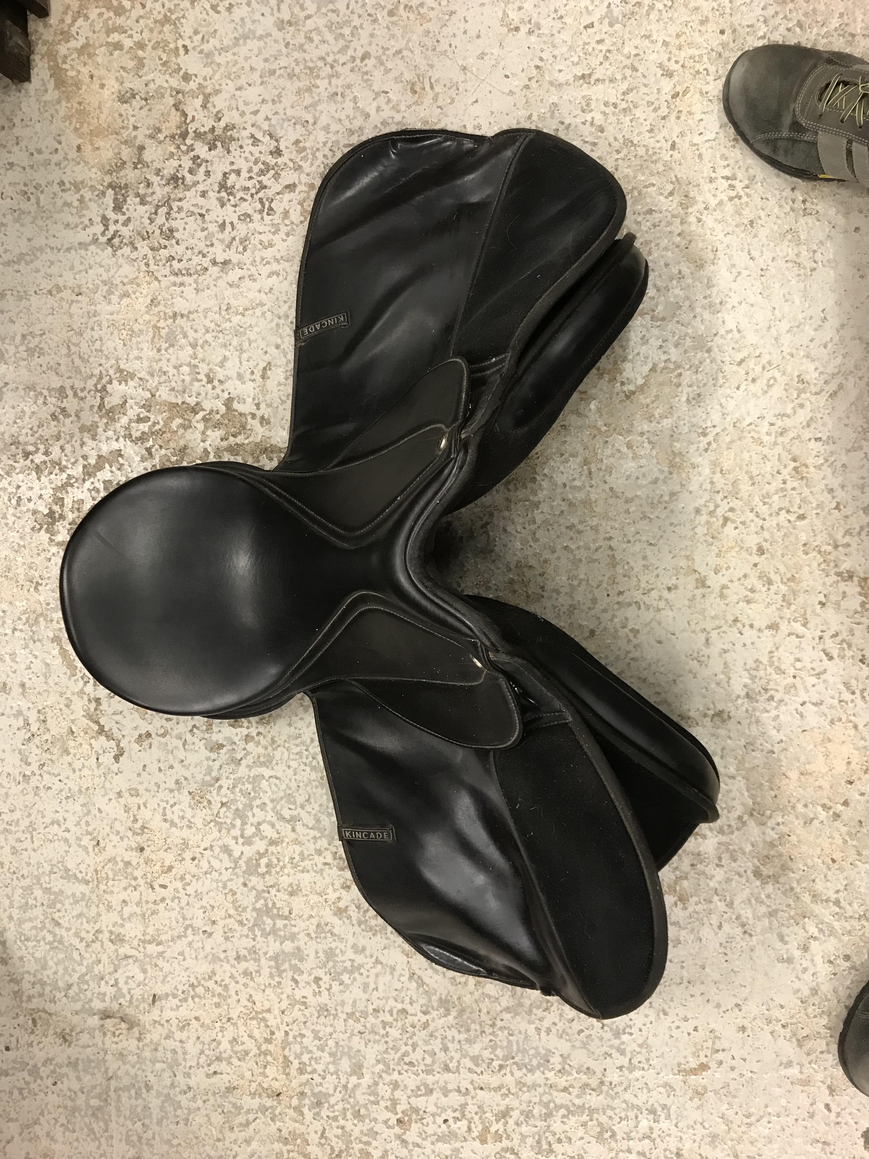 A collection of eight various general purpose saddles, - Image 15 of 18