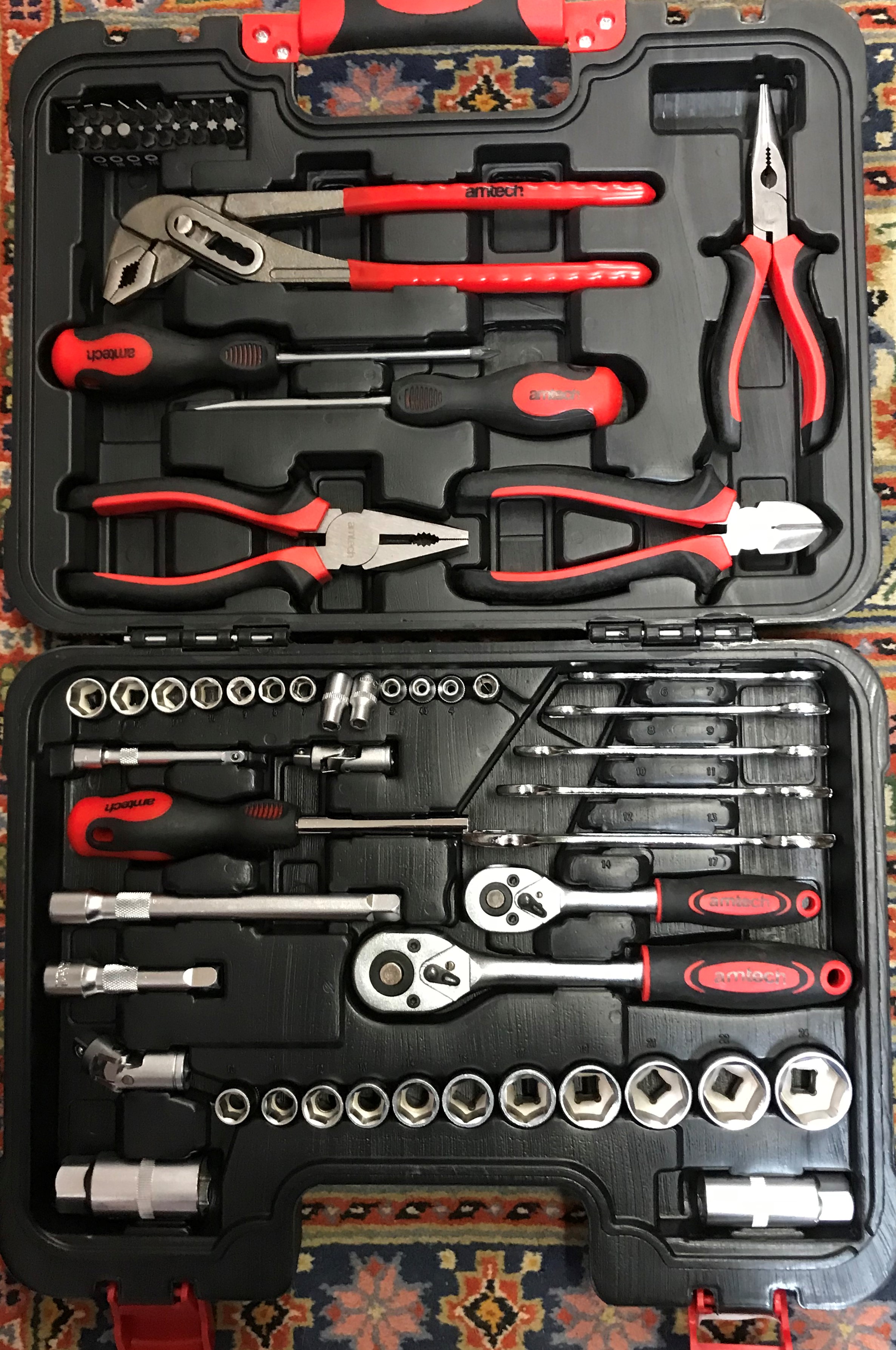 An Amtech 65 piece home tool set