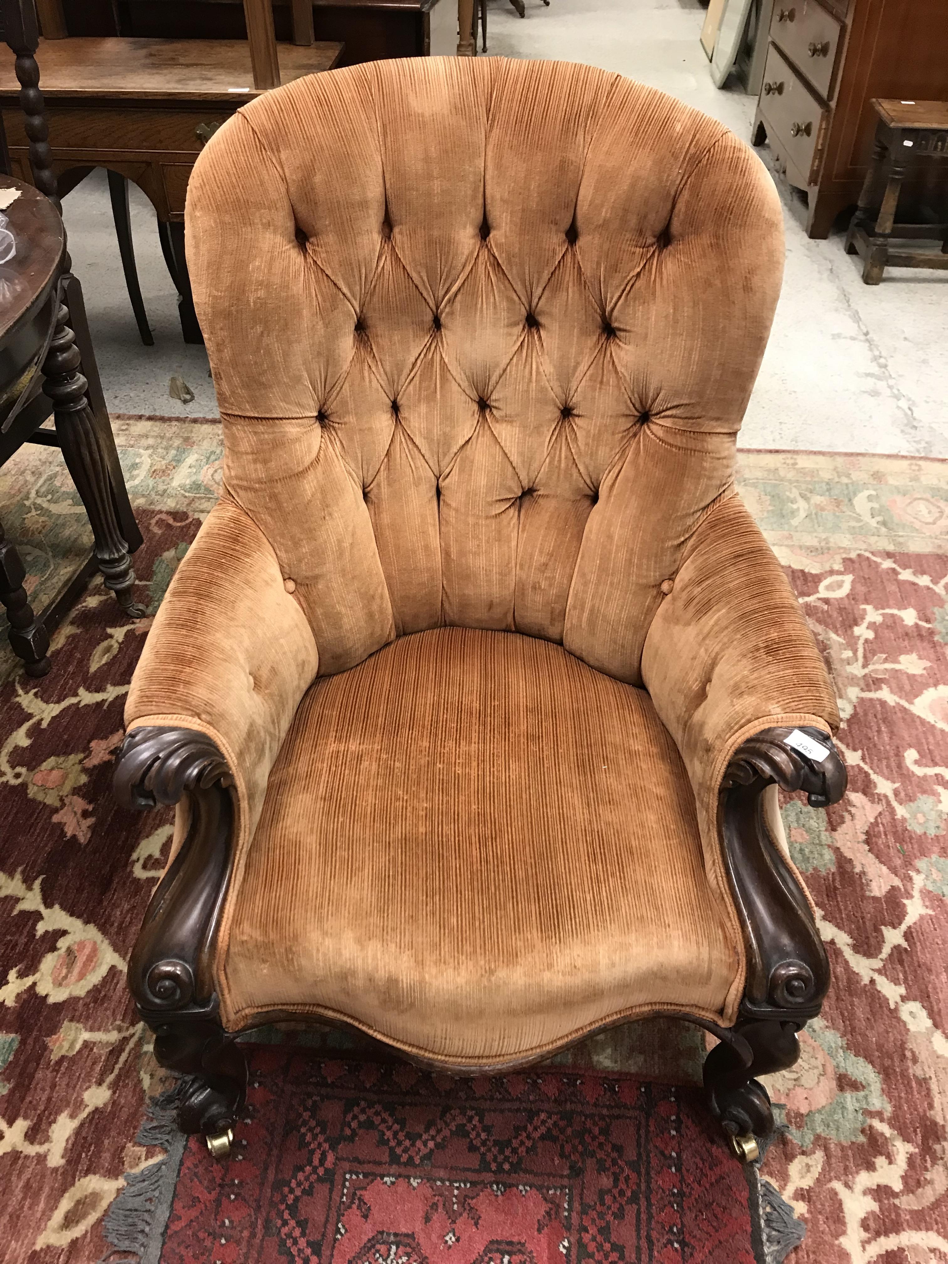 A Victorian mahogany show frame button back upholstered salon chair, - Image 14 of 17