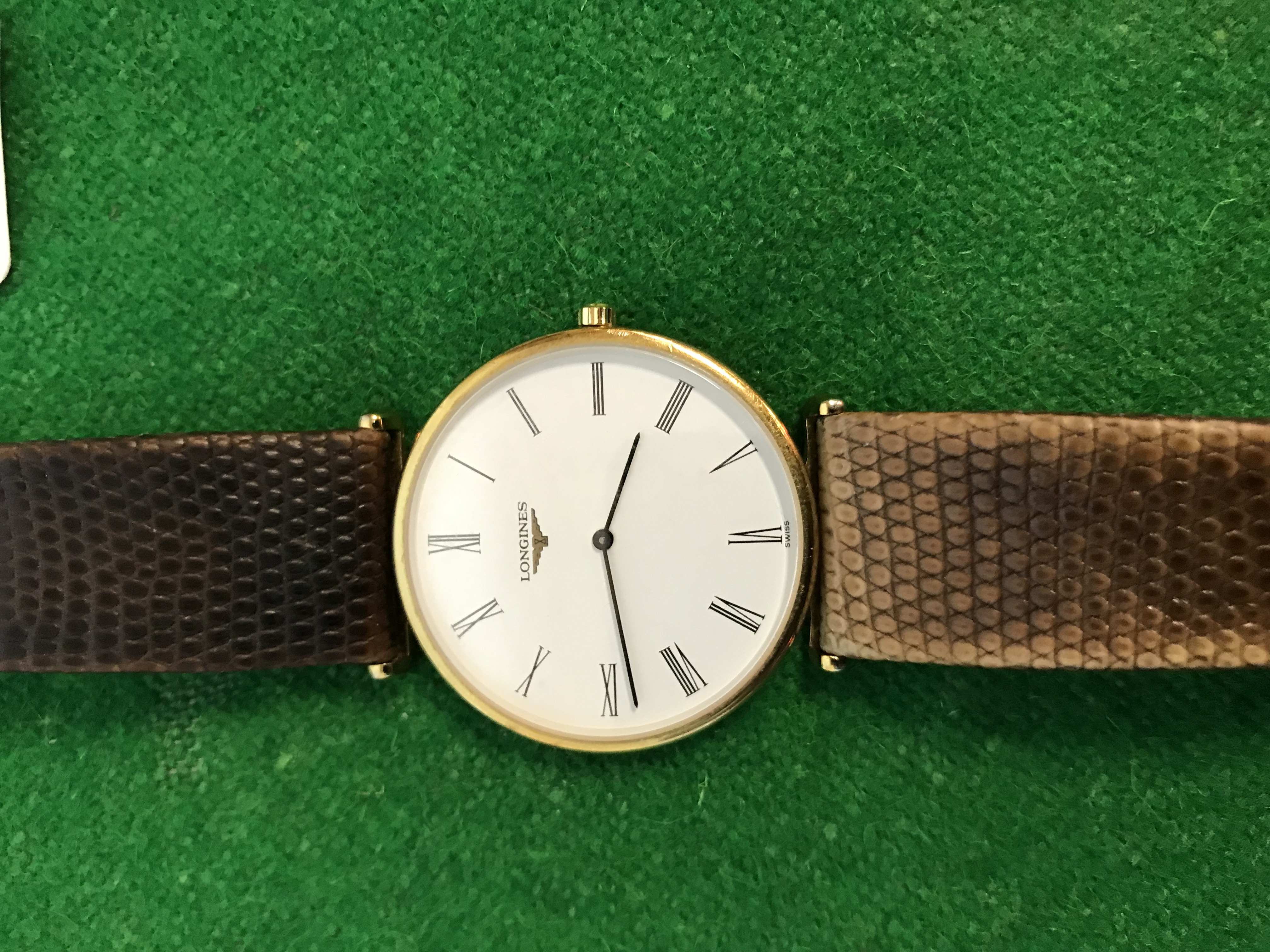 A collection of items comprising a Longines wristwatch No'd L46352 to back and inscribed "La grande - Image 2 of 3
