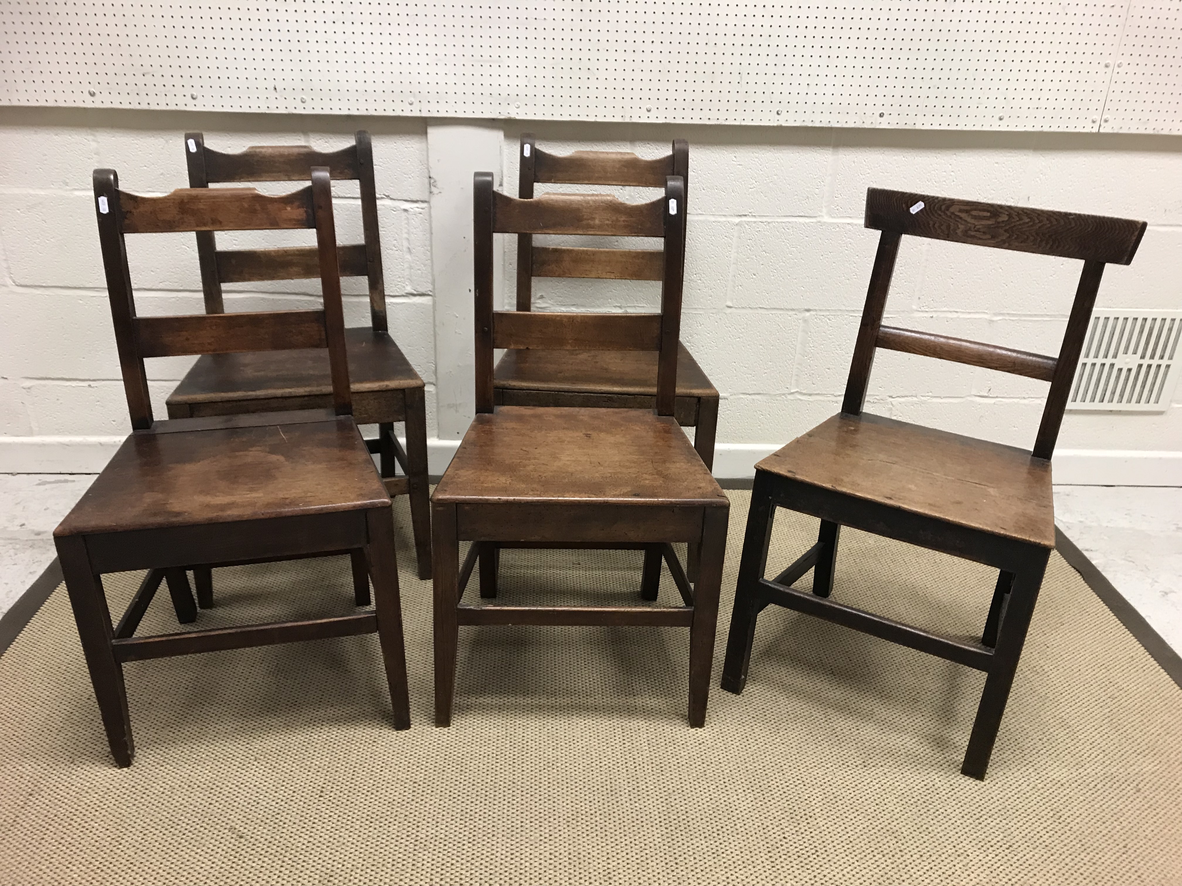 Thirteen various dining and kitchen chairs - Image 3 of 3